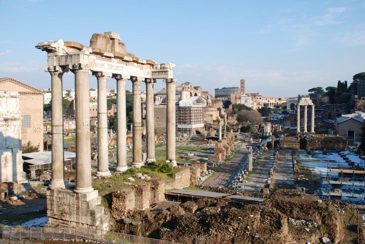 Major Sisters, Holiday Home In The Heart Of Rome Buitenkant foto