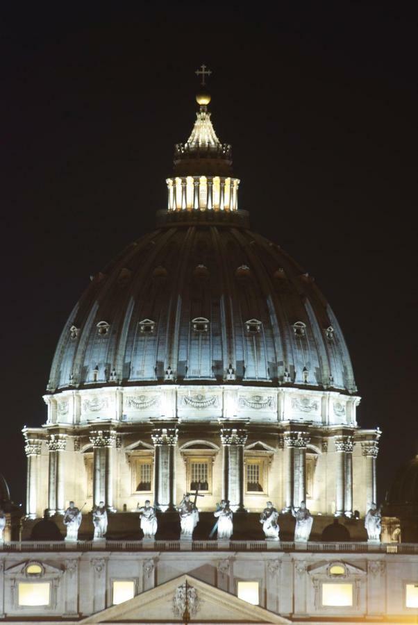 Major Sisters, Holiday Home In The Heart Of Rome Buitenkant foto